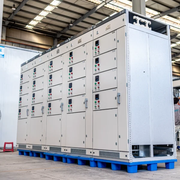GCS Low Voltage Draw-out Switchgear: High-Performance Power Distribution